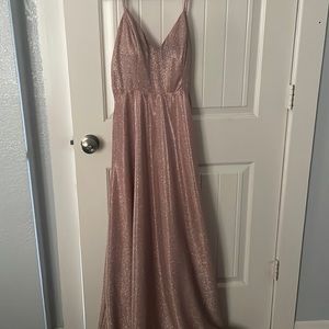 Sparkly long pink dress💞